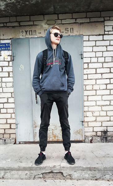  ,   Tsvetan, 22 ,   ,   , c 