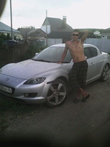  6181179  Artur, 33 ,    