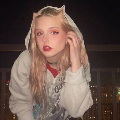  -,   Viktoria, 26 ,   ,   , c , 