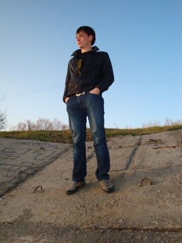  ,   Ruslan, 38 ,   ,   , c 