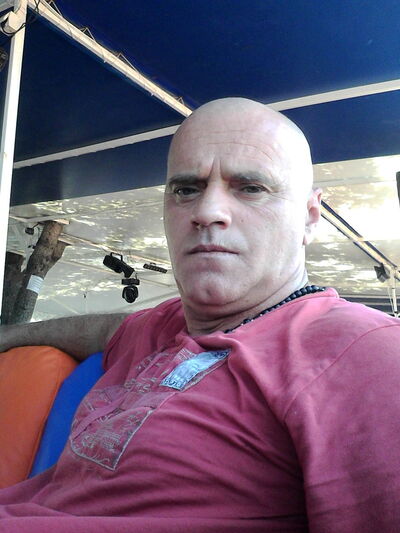  Budva,   Veselin, 53 ,     , c 