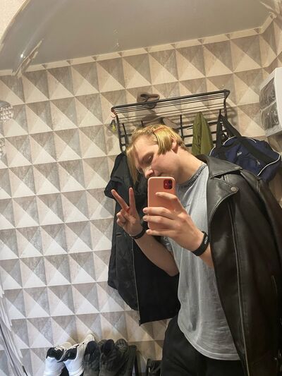  ,   Alex, 23 ,   ,   , 