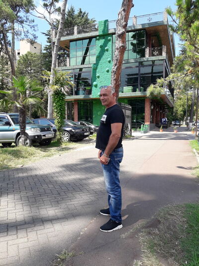  ,   Iuza, 56 ,     , c 