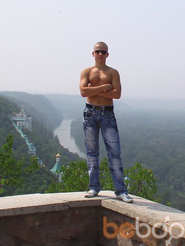  1306779  Artem, 31 ,    