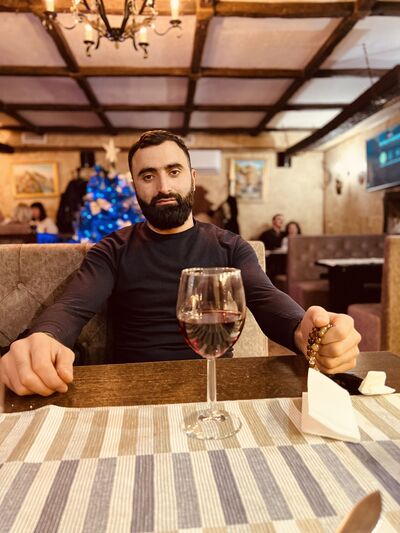  ,   Gevor, 38 ,   ,   