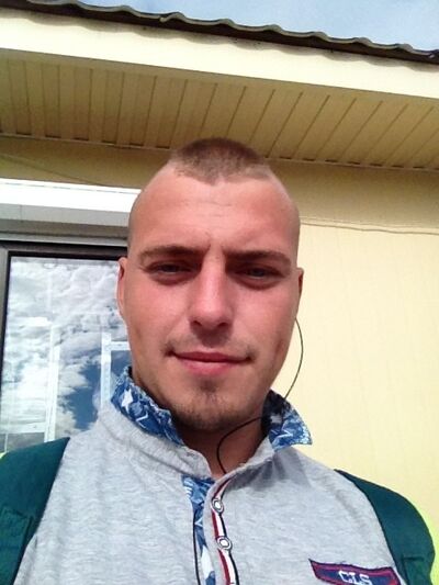  ,   Yura, 32 ,   