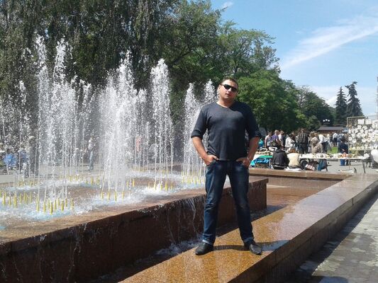  ,   Tolik, 40 ,  