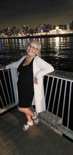  New York City,   Tanzilia, 61 ,     , c , 