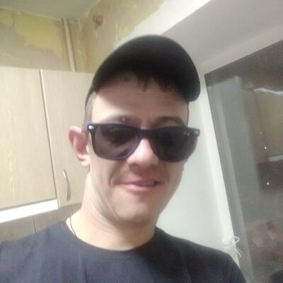  ,   Denis, 41 ,     , c 