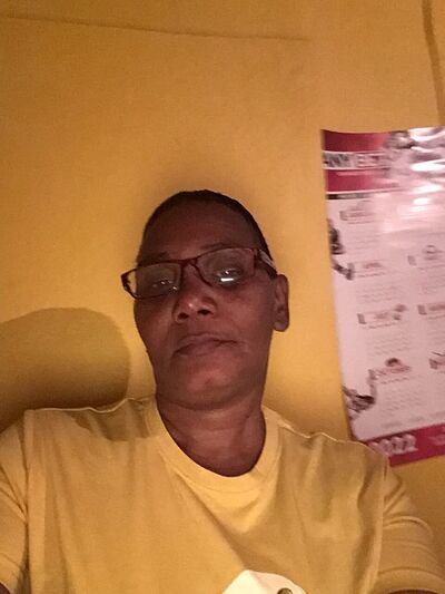  ,   Lisa, 55 ,   ,   