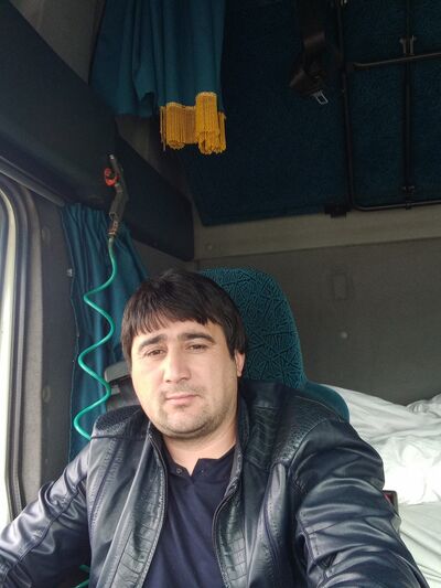  ,   Radik, 40 ,   ,   