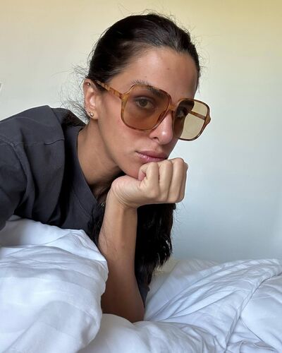  ,   Milana, 23 ,   ,   