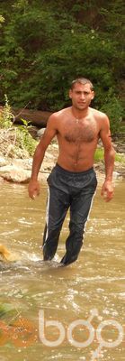  ,   Vahe, 38 ,   