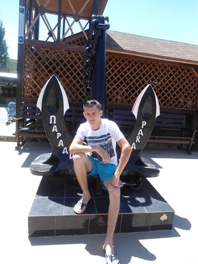  ,   Oleg, 37 ,   