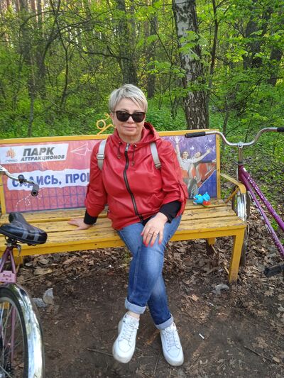  ,   Mila, 55 ,   c 