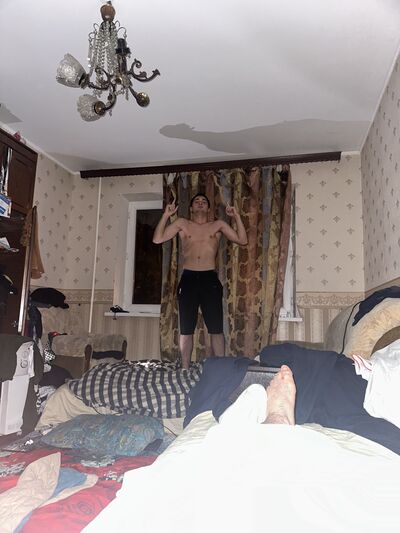  ,   Marat, 19 ,   ,   