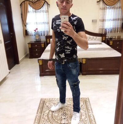  ,   Victor, 31 ,   ,   , c 
