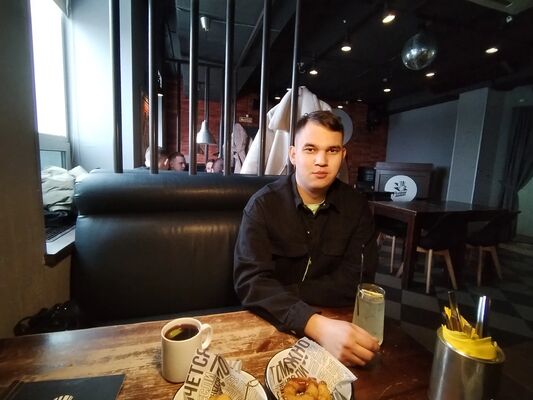  ,   Vladislav, 28 ,   ,   , c 