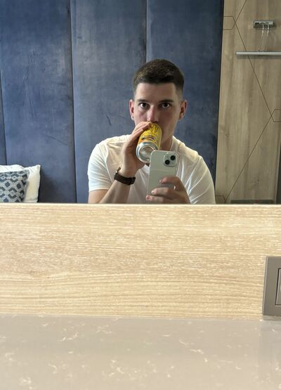  ,   Vadzim, 26 ,   ,   