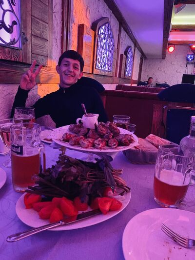  ,   Harut, 23 ,     , c 