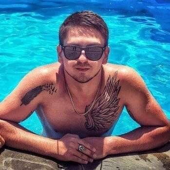  ,   Edmond, 28 ,   ,   , c 