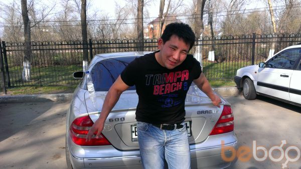  ,   Arman, 40 ,  