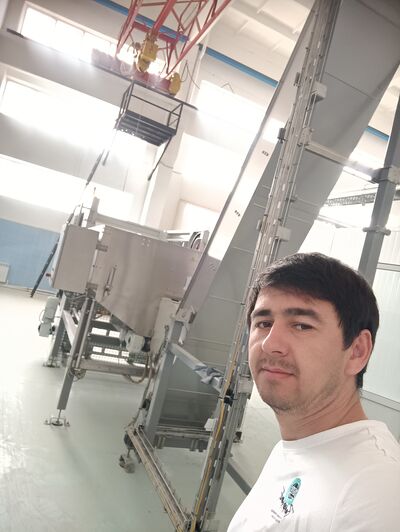  ,   Azik, 32 ,   , c 