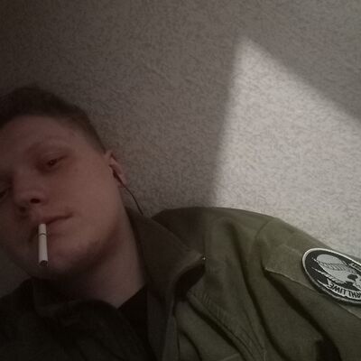  ,   Kira, 26 ,   ,   