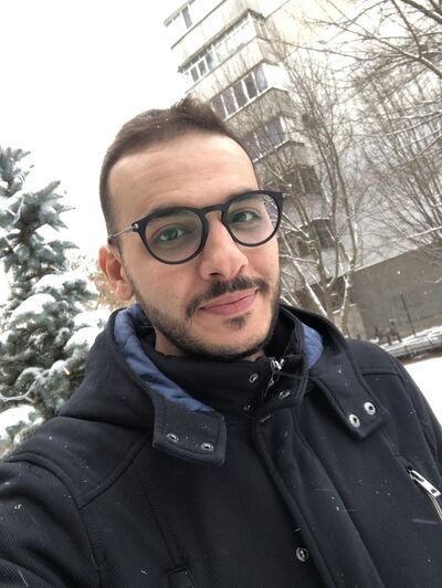  ,   Sam, 37 ,   ,   