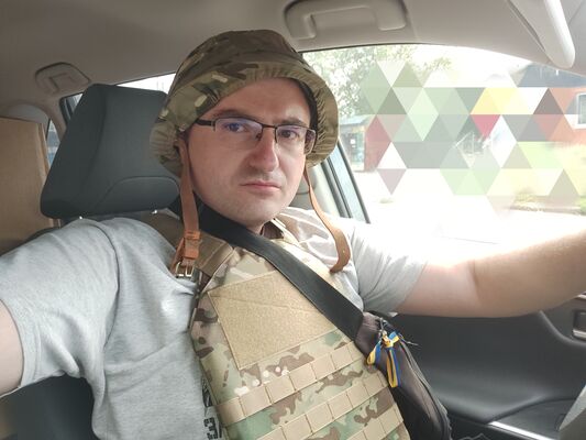  ,   Artem, 39 ,   ,   , 