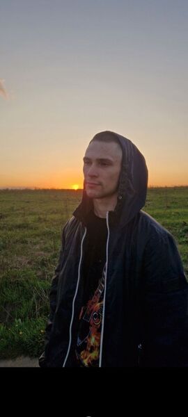  ,   Igor, 22 ,   ,   