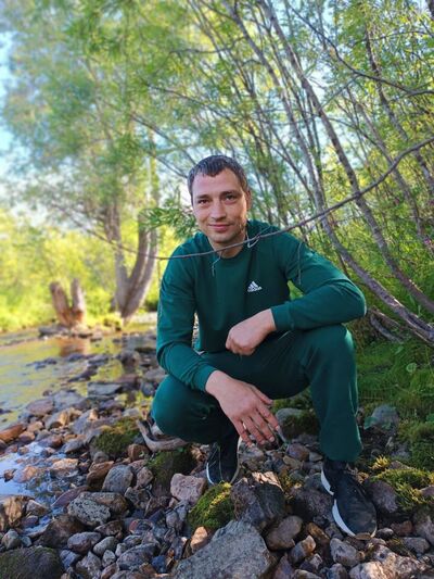  ,   Alex, 32 ,   ,   