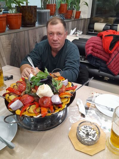  ,   Victor, 49 ,   ,   , c , 