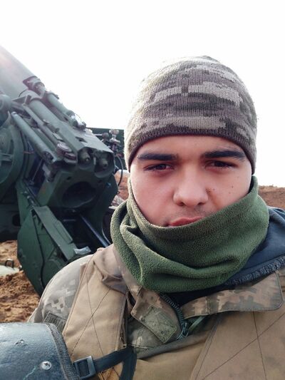  ,   Vlad, 29 ,   