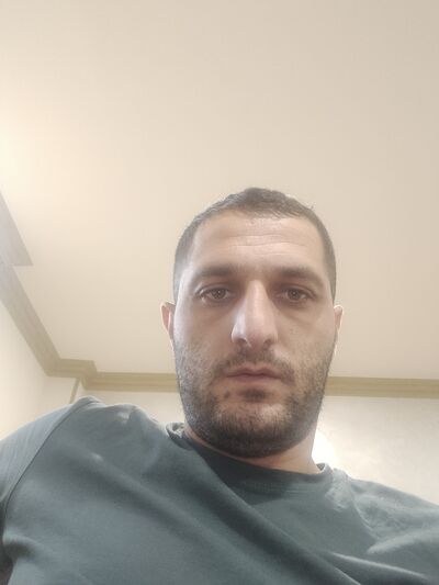  ,   Mkhitar, 35 ,   ,   