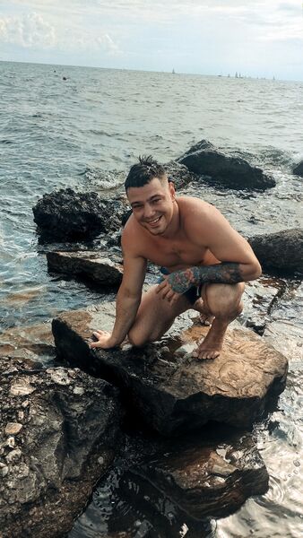  ,   Roman, 33 ,   ,   