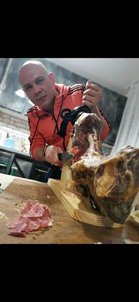  ,   Vadim, 45 ,   ,   