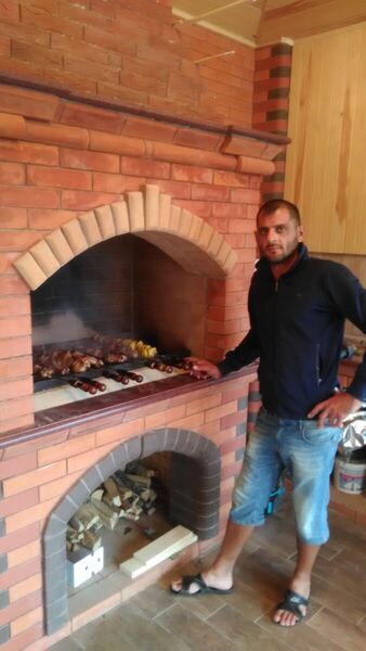  ,   Artur, 39 ,   ,   , c 