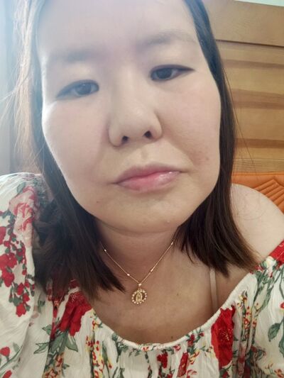  -,   Viktoria, 31 ,   ,   