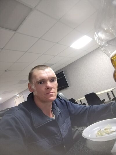   ,   Denis, 30 ,     , c , 