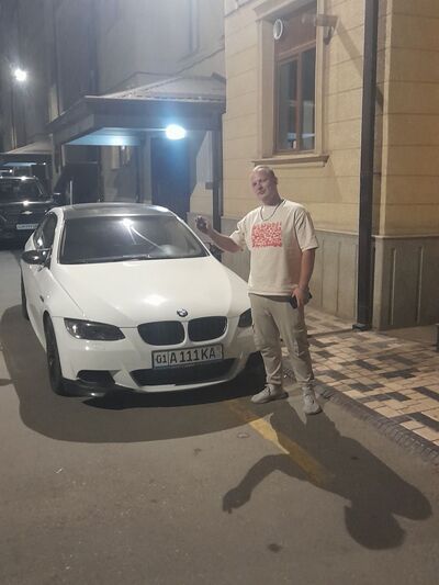  ,   Fazliddin, 25 ,   c 