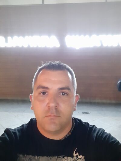  ,   Dmitrii, 40 ,   ,   , c 