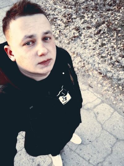  ,   Adrian, 28 ,  