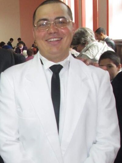  ,   Alex, 37 ,   ,   , c , 