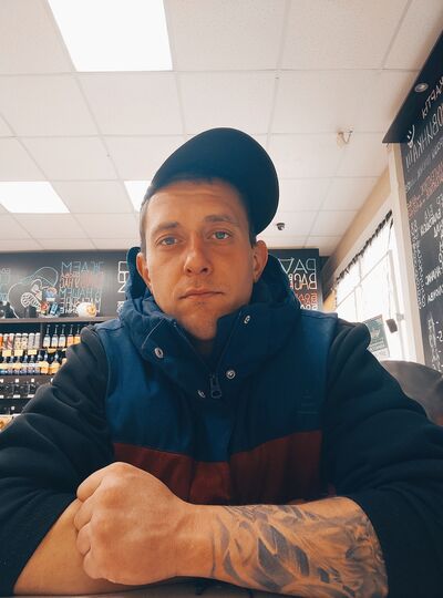  ,   Ruslan, 33 ,   ,   
