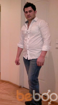  ,   Jonik, 37 ,   