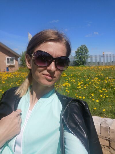  ,   Anastasia, 44 ,   ,   