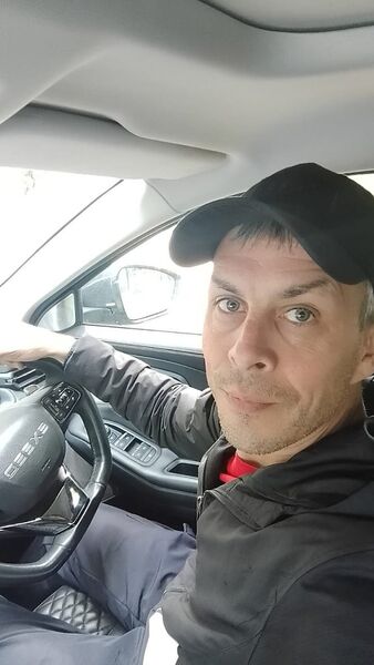  ,   Aleksandr, 42 ,   ,   , c , 
