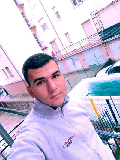  ,   Victor, 30 ,     , c 
