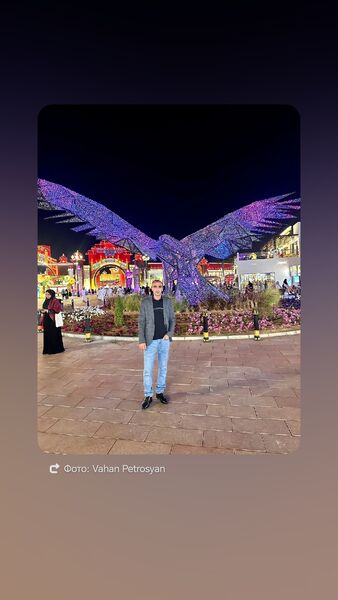  ,   Vahan, 42 ,   ,   